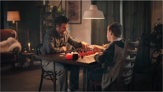 Hasbro Spellenbundel - 2 Stuks - Levensweg Elektronisch Bankieren & Stratego 7 Hasbro Spellenbundel - 2 Stuks - Levensweg Elektronisch Bankieren & Stratego - Afbeelding 7