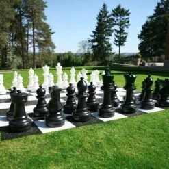New XXXL Giga Schaakspel, Tuinschaken, 2 Delig, UV Beschermd Met 4 Draagtassen
