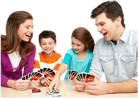 Hasbro Spellenbundel - 2 Stuks - UNO & Mens Erger Je Niet 5 Hasbro Spellenbundel - 2 Stuks - UNO & Mens Erger Je Niet - Afbeelding 5