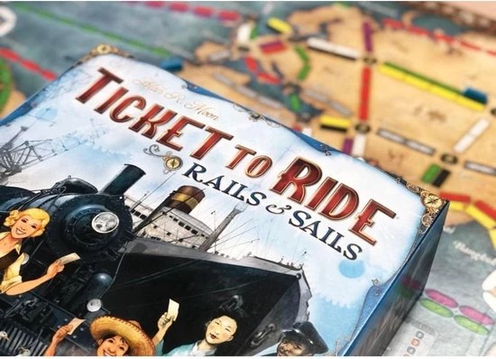 Days Of Wonder Spellenbundel - Ticket To Ride - 3 Stuks - Basisspellen Rails And Sails En Europa & Uitbreiding UK + Pennsylvania 4 Days Of Wonder Spellenbundel - Ticket To Ride - 3 Stuks - Basisspellen Rails And Sails En Europa & Uitbreiding UK + Pennsylvania - Afbeelding 4