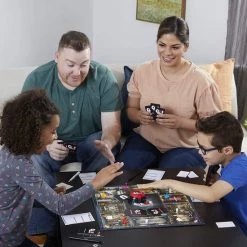 Hasbro Gaming Cluedo - Liars Edition - Engelse Versie 22 Hasbro Gaming Cluedo - Liars Edition - Engelse Versie -bordspellen Winkel 550x550 98