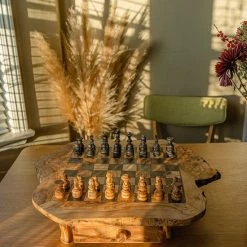 Olijfolie & Honing Schaakbord Met Laden, Met Schaakstukken, Rustiek -bordspellen Winkel 550x823 1